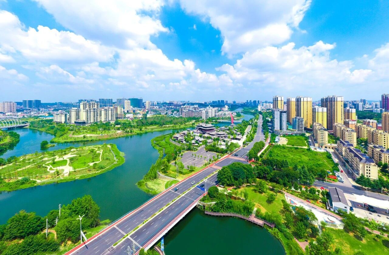 湖北省咸宁市供销合作社联合社党组书记刘海元一行来访绿天使参观交流 2509113.jpg