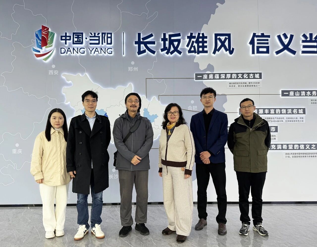 1762509404124713.jpg 2511071.jpg