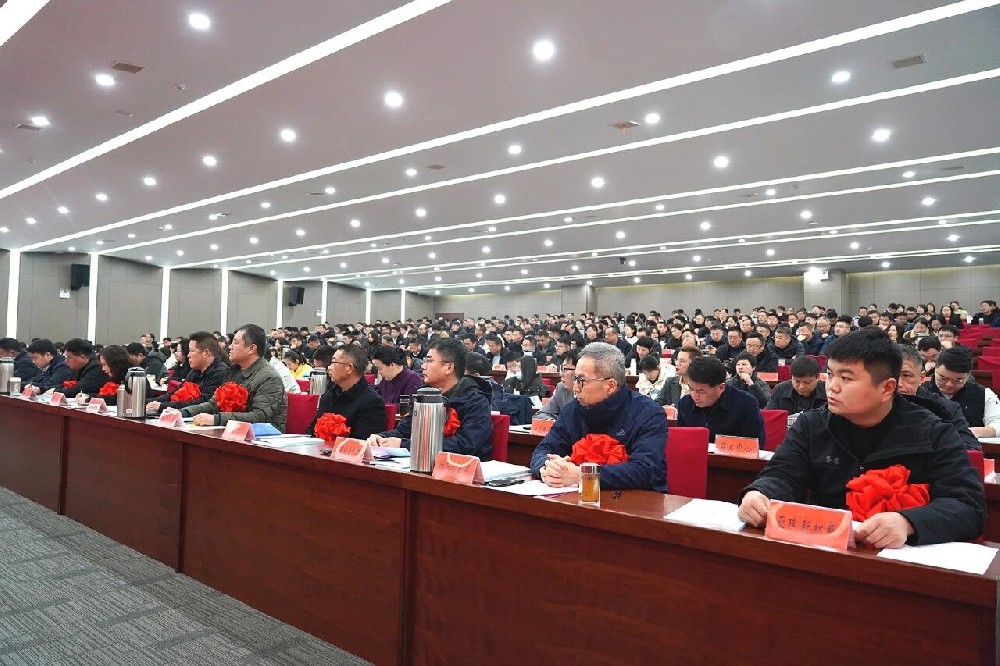 绿天使集团总裁张海洋受邀出席安徽亳州谯城区创新发展与双招双引工作大会